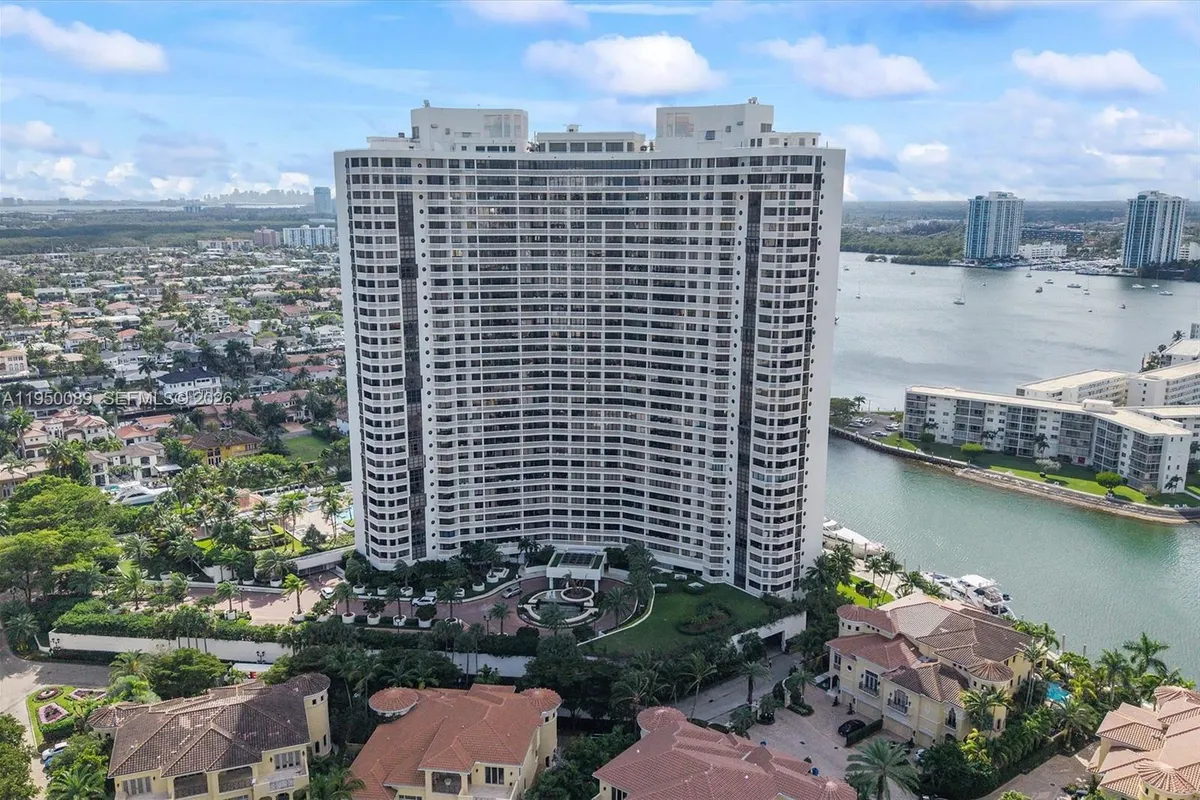 1000 E Island Blvd # 803, Aventura FL 33160