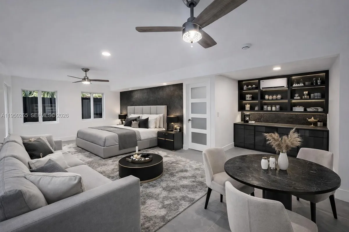 588 Palmetto Dr, Miami Springs FL 33166