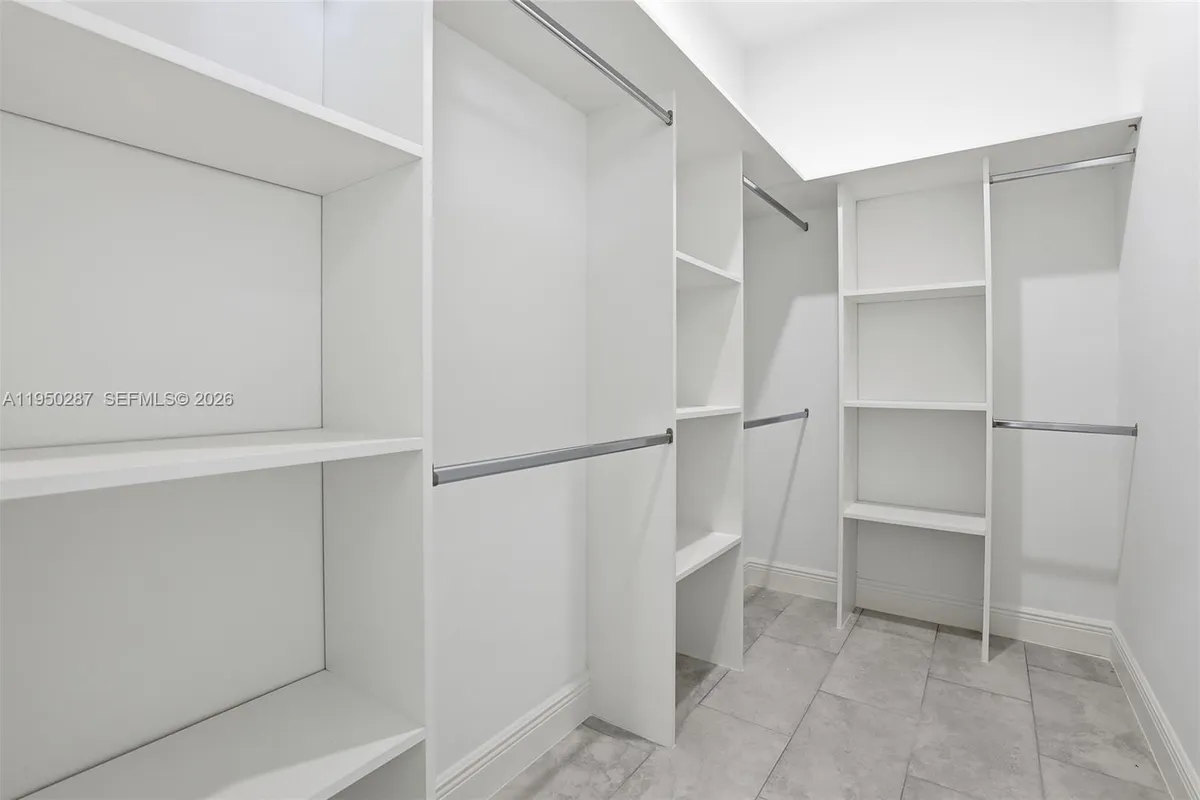 1087 Rugby Ln, La Belle FL 33935