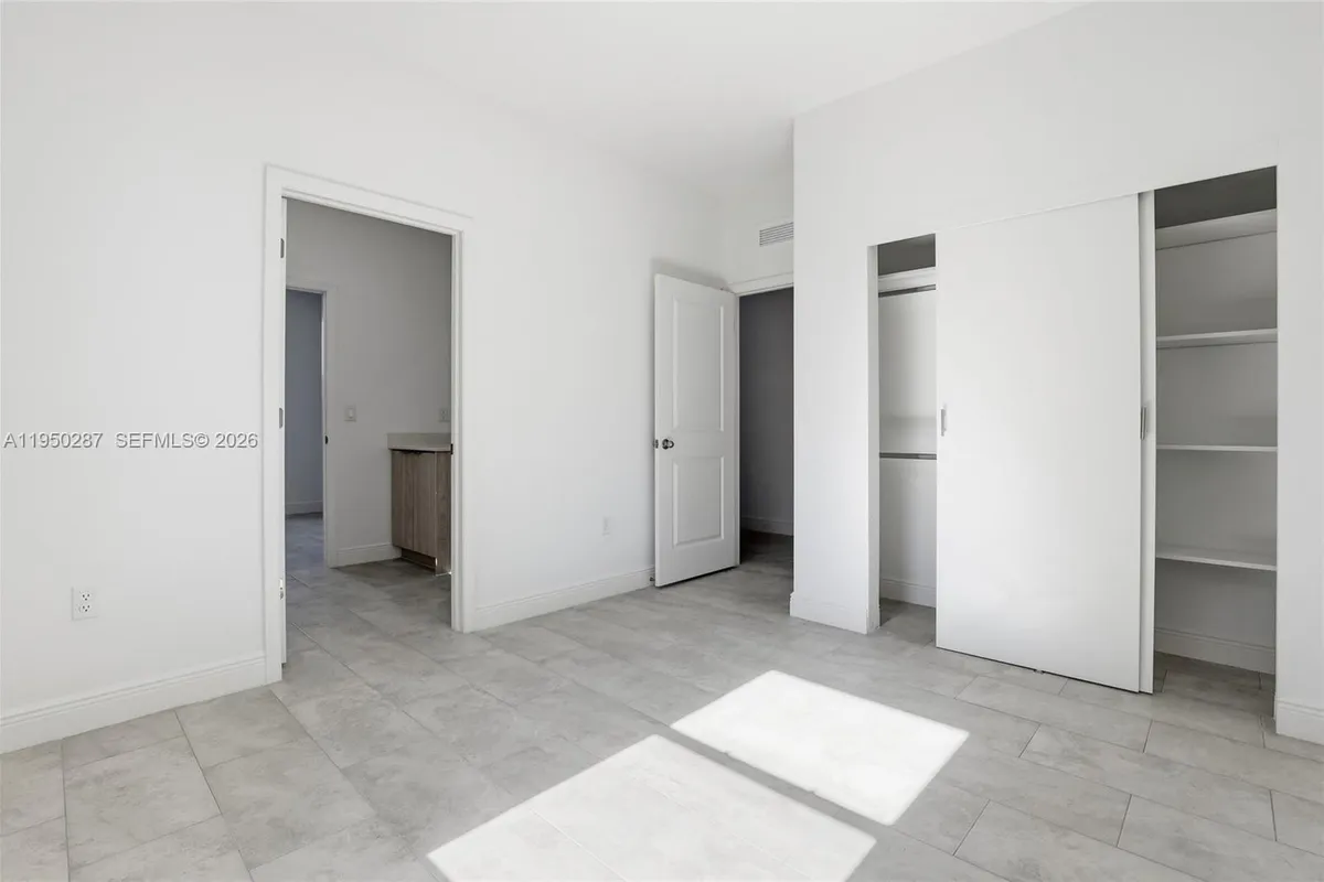 1087 Rugby Ln, La Belle FL 33935