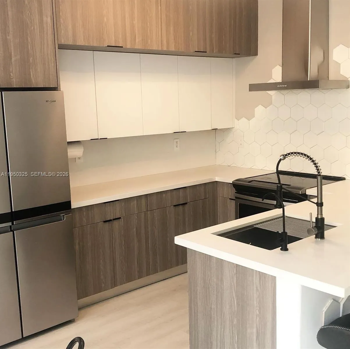 8135 NW 108th Ave, Doral FL 33178