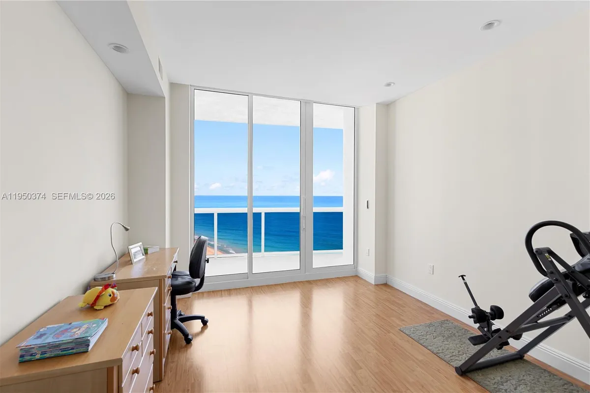 9601 Collins Ave # T3, Bal Harbour FL 33154