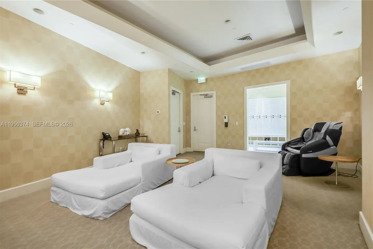 9601 Collins Ave # T3, Bal Harbour FL 33154