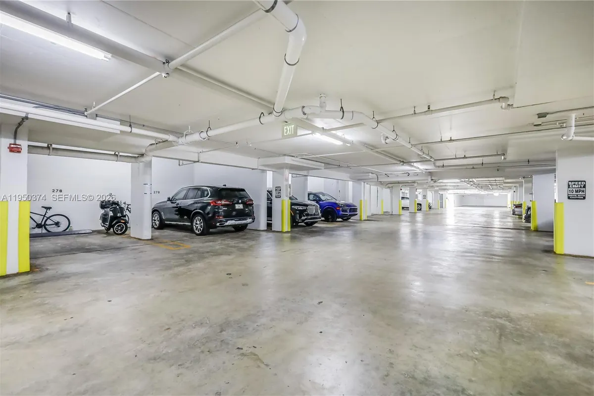 9601 Collins Ave # T3, Bal Harbour FL 33154