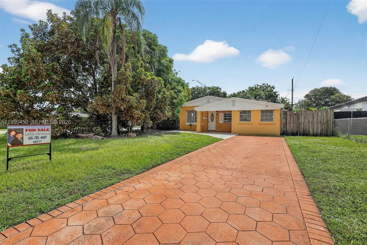 1498 NE 180th St # 0, North Miami Beach FL 33162