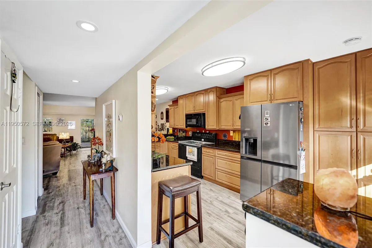 3302 Farragut St # 5C, Hollywood FL 33021