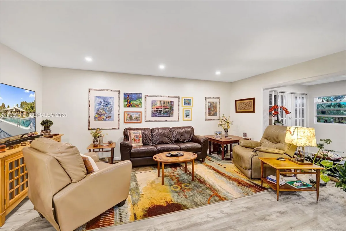 3302 Farragut St # 5C, Hollywood FL 33021