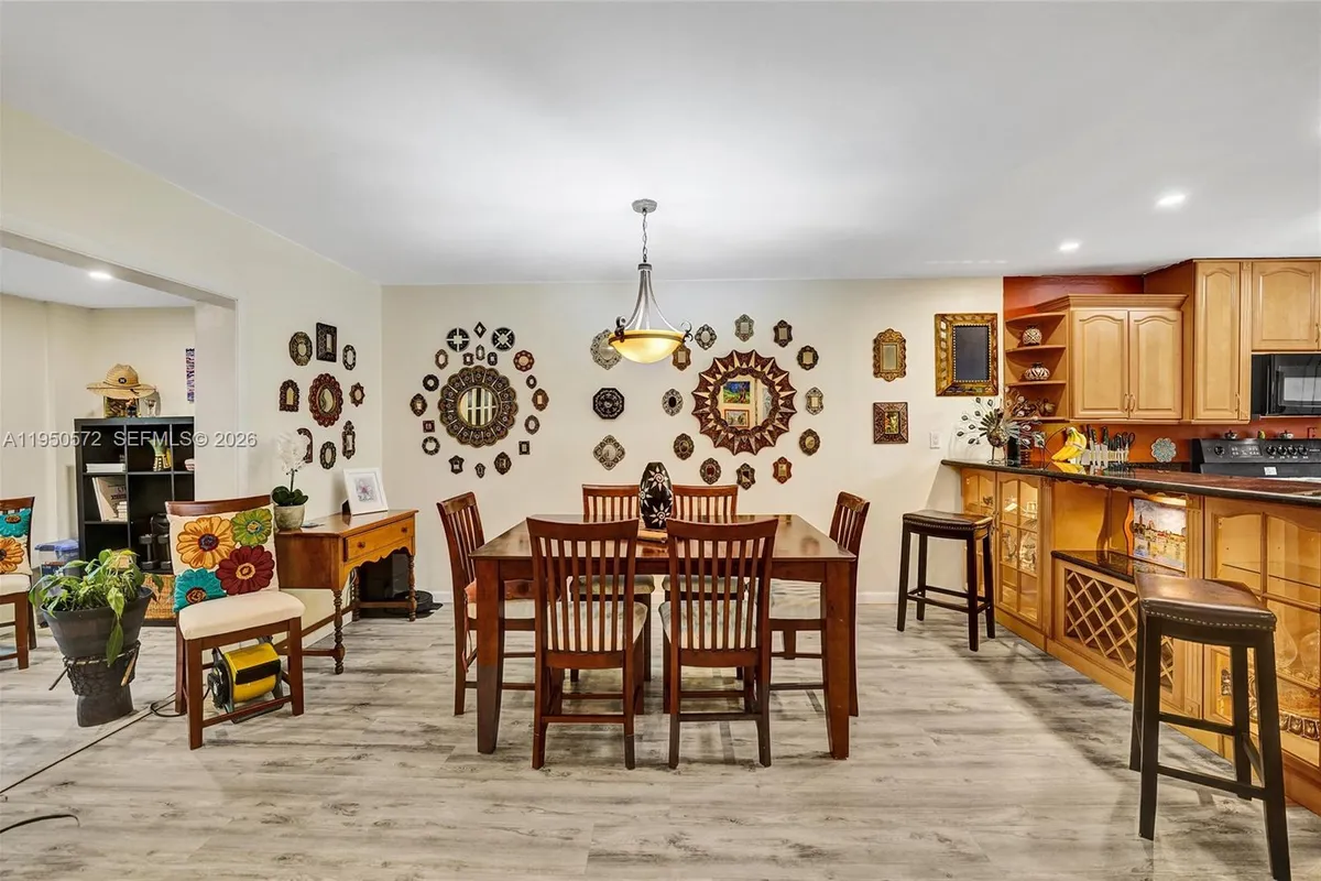 3302 Farragut St # 5C, Hollywood FL 33021