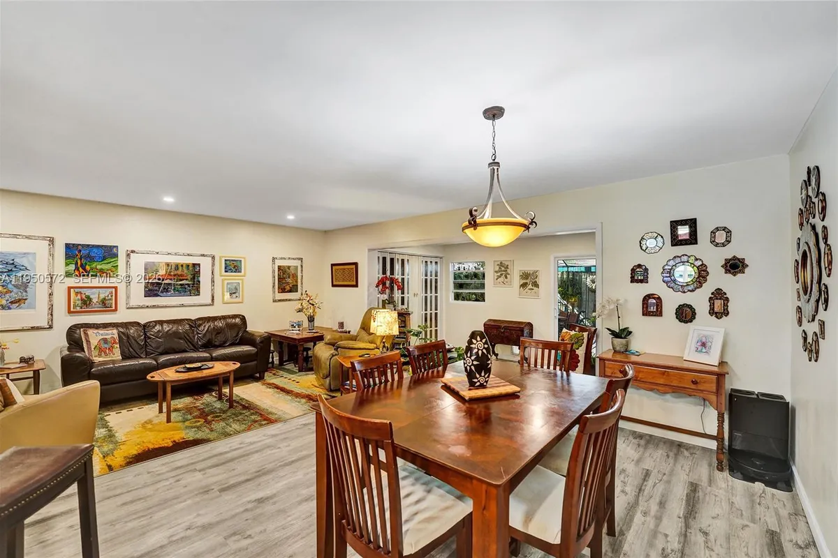 3302 Farragut St # 5C, Hollywood FL 33021