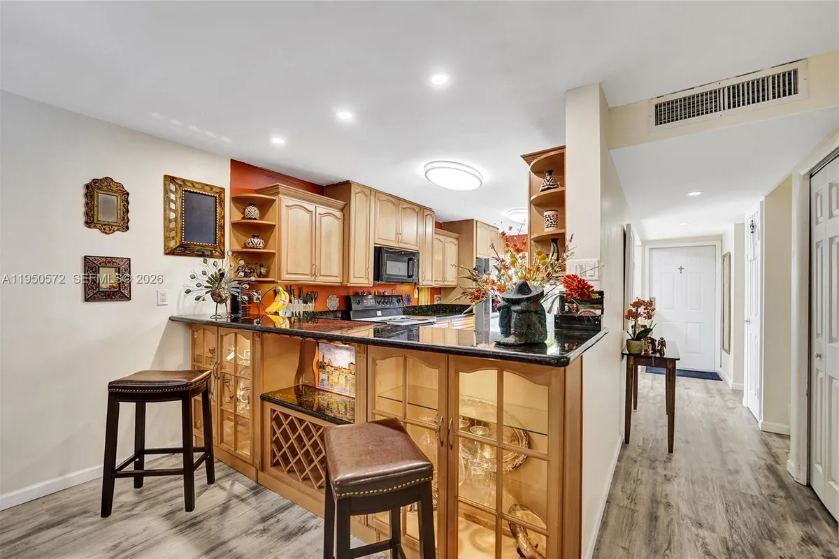 3302 Farragut St # 5C, Hollywood FL 33021