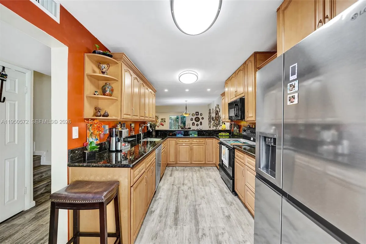 3302 Farragut St # 5C, Hollywood FL 33021