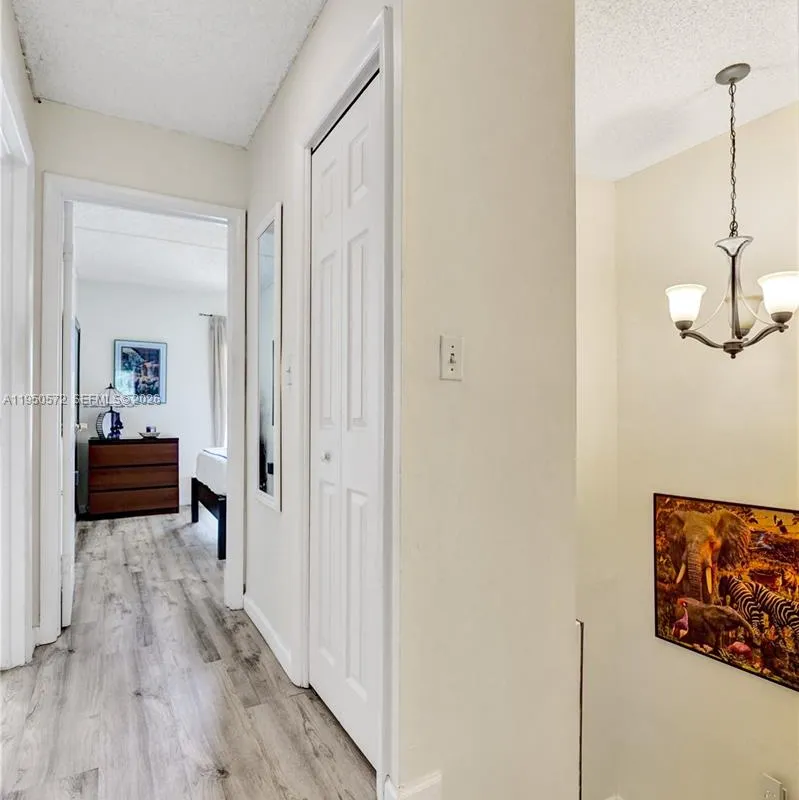 3302 Farragut St # 5C, Hollywood FL 33021