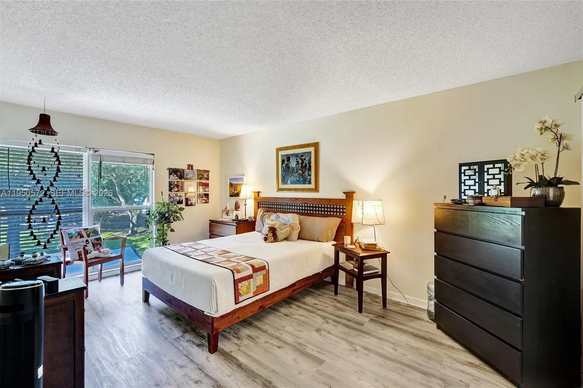 3302 Farragut St # 5C, Hollywood FL 33021