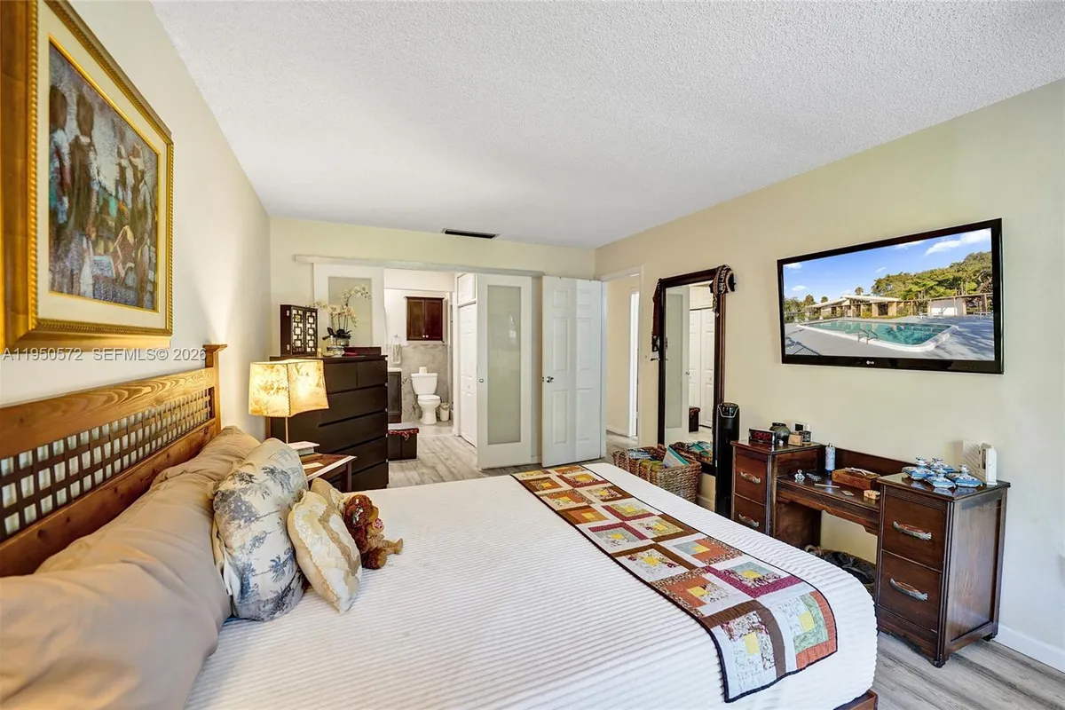 3302 Farragut St # 5C, Hollywood FL 33021