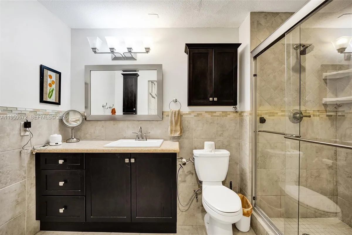 3302 Farragut St # 5C, Hollywood FL 33021