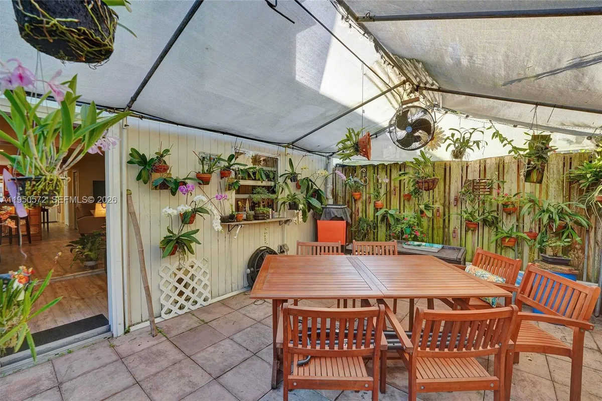 3302 Farragut St # 5C, Hollywood FL 33021