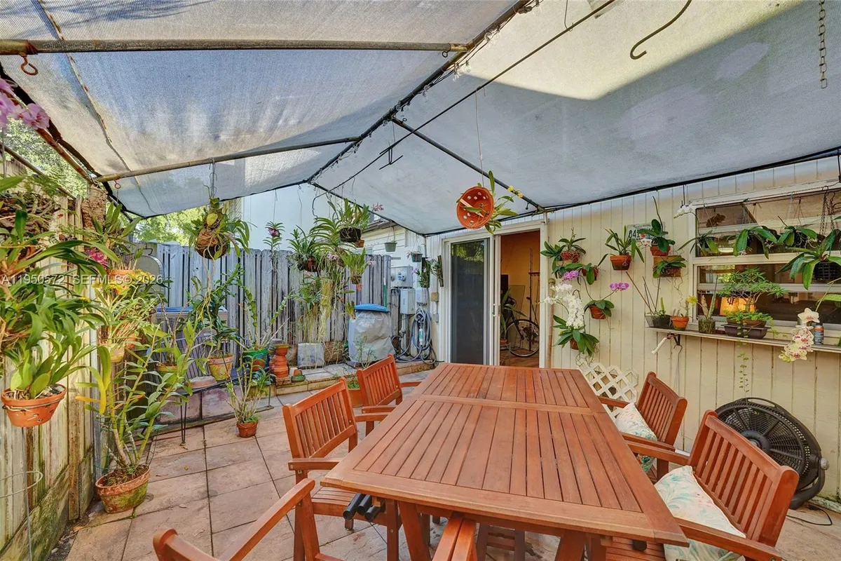 3302 Farragut St # 5C, Hollywood FL 33021