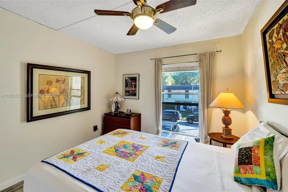 3302 Farragut St # 5C, Hollywood FL 33021