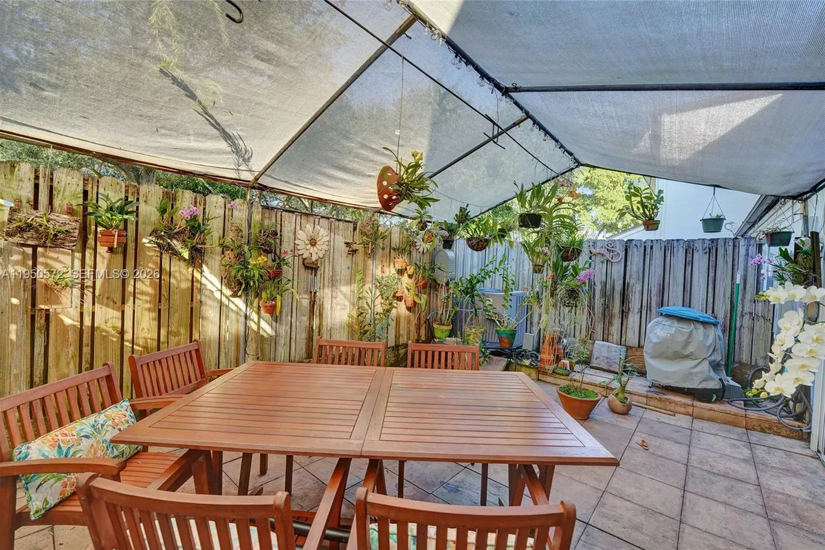 3302 Farragut St # 5C, Hollywood FL 33021