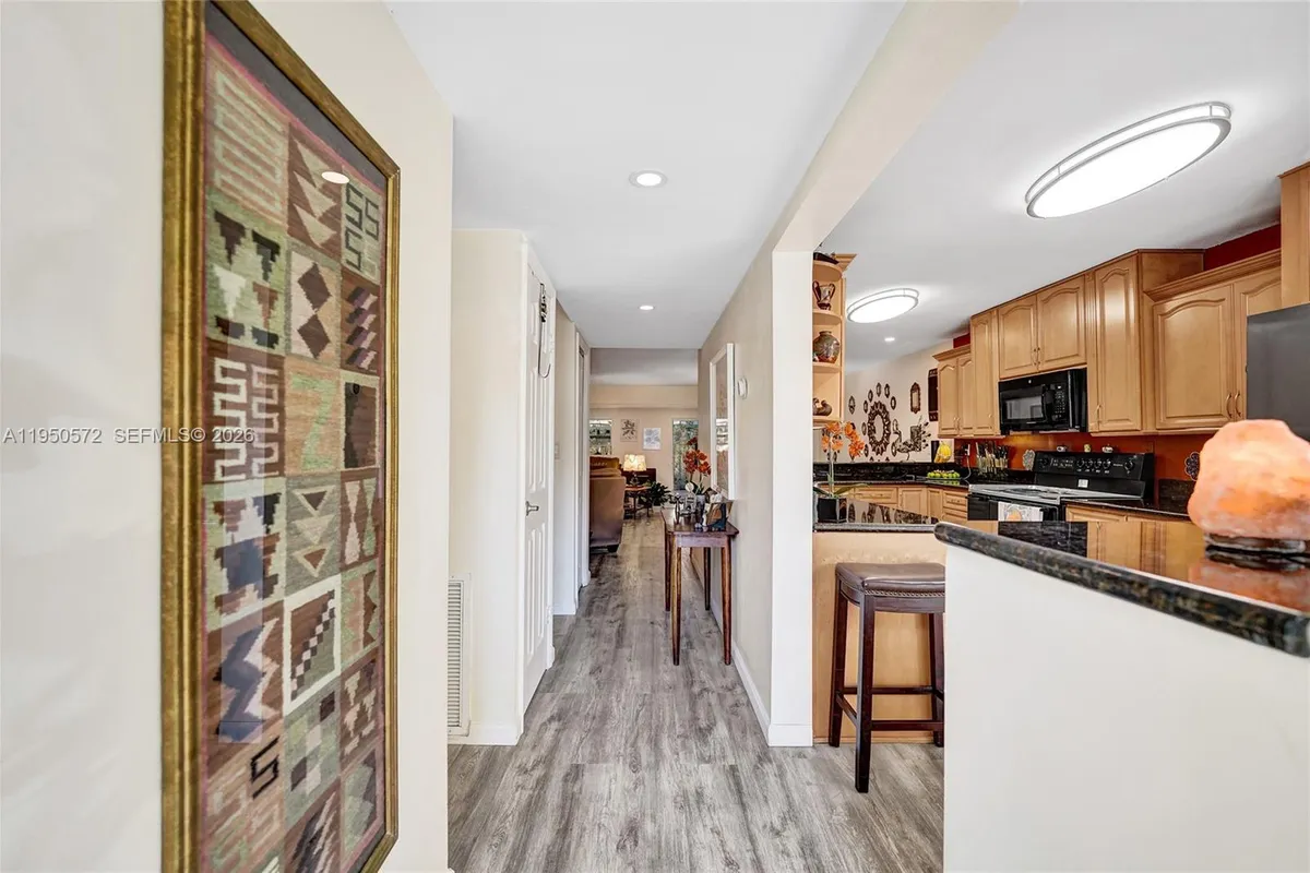 3302 Farragut St # 5C, Hollywood FL 33021