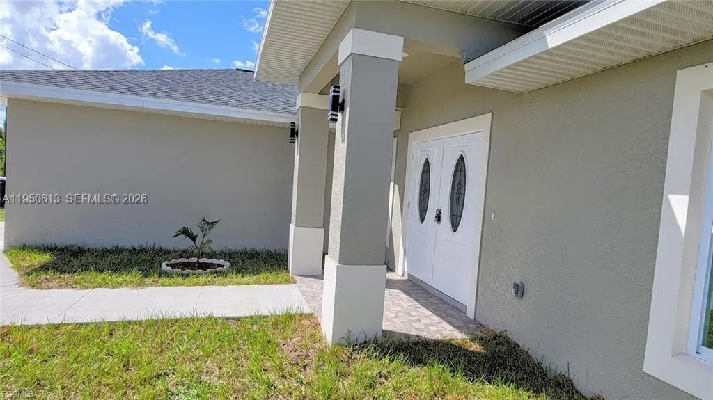 8038 Sunrise Cir., La Belle FL 33935