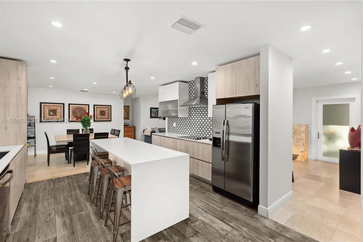 6809 Mentone St, Coral Gables FL 33146