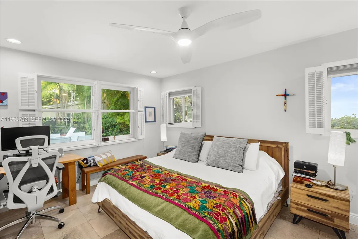 6809 Mentone St, Coral Gables FL 33146