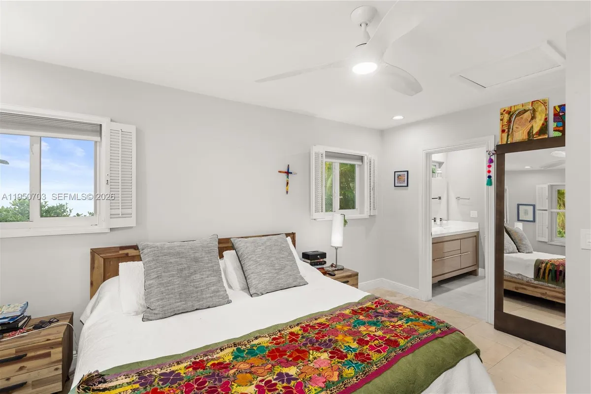 6809 Mentone St, Coral Gables FL 33146