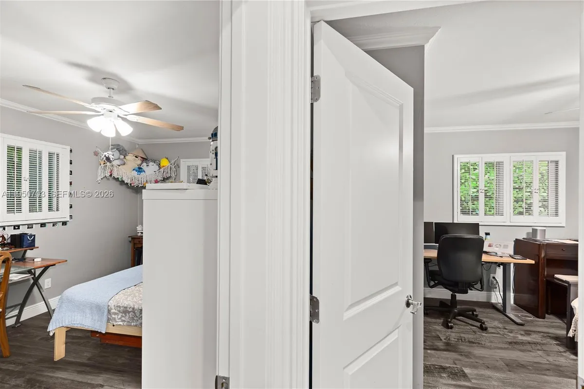 6809 Mentone St, Coral Gables FL 33146