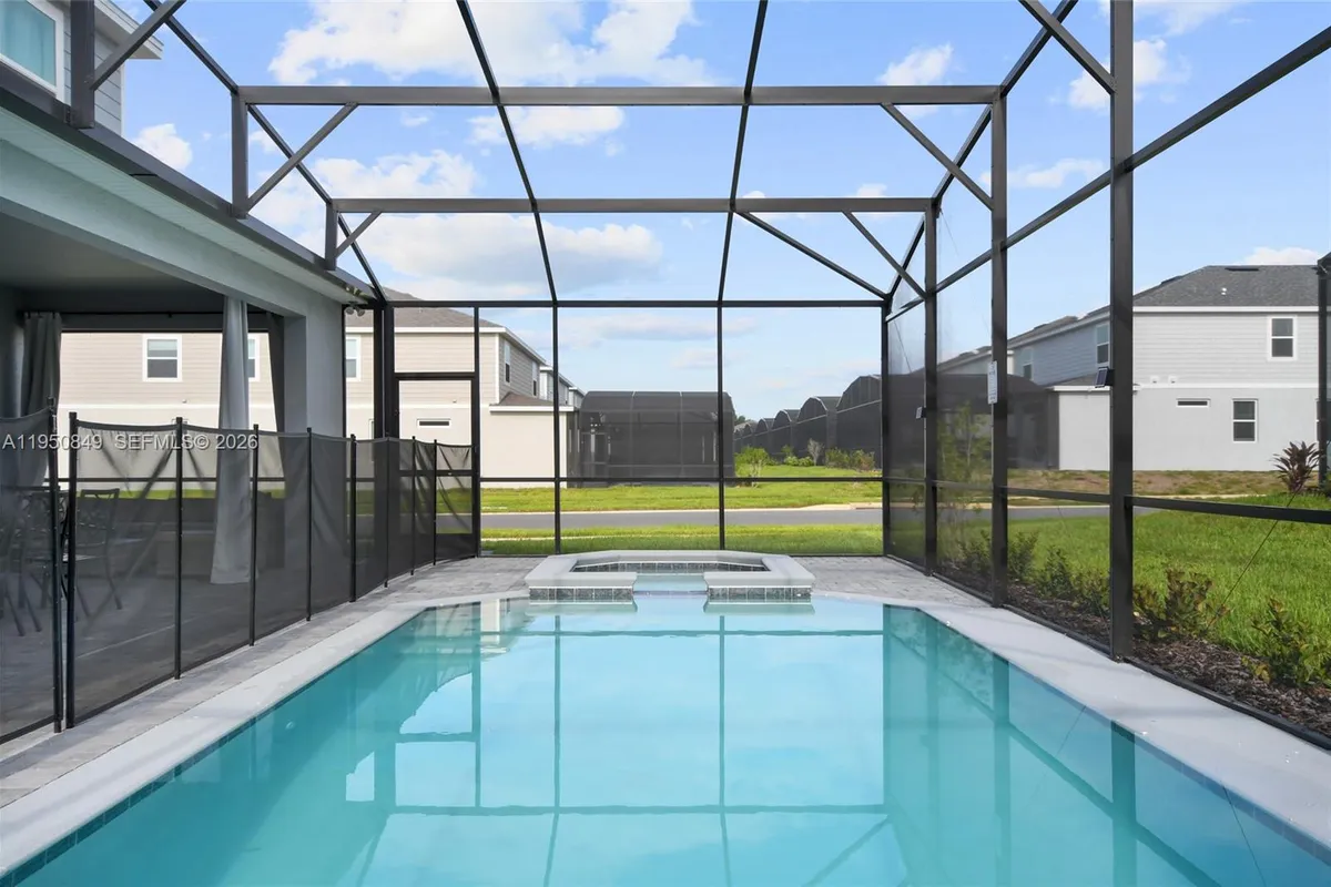 16364 Saint Kitts Circle, Clermont FL 34717