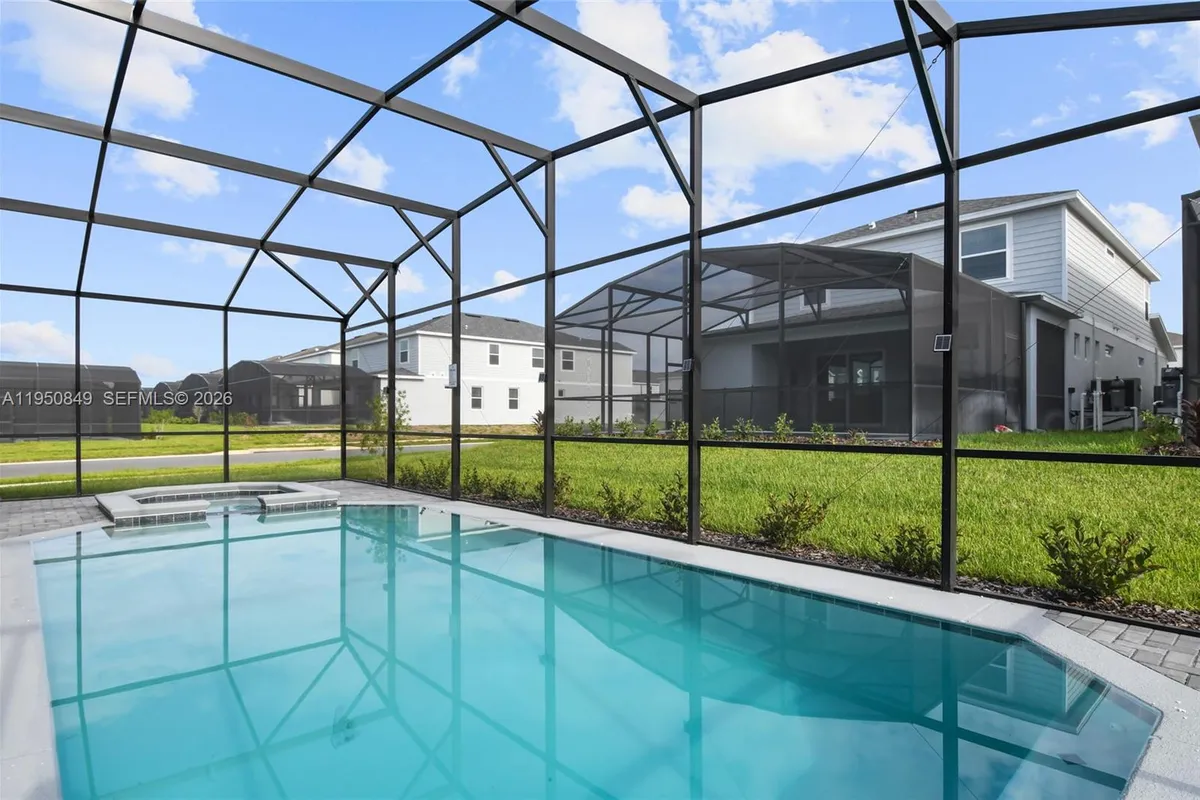 16364 Saint Kitts Circle, Clermont FL 34717