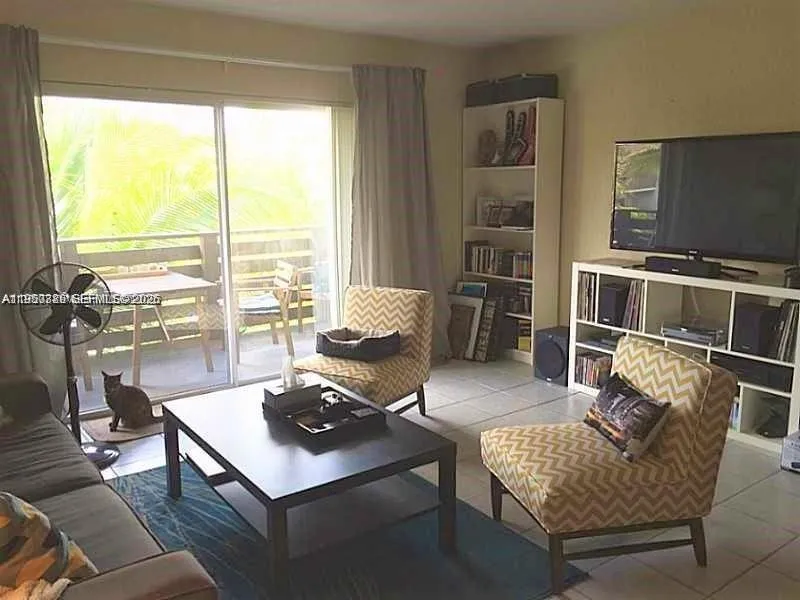 7477 SW 82nd St # C309, Miami FL 33143