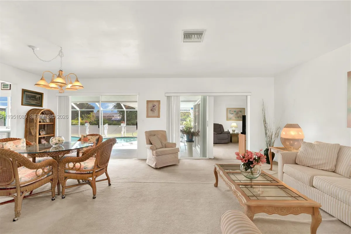 11260 SW 181st Ter, Miami FL 33157