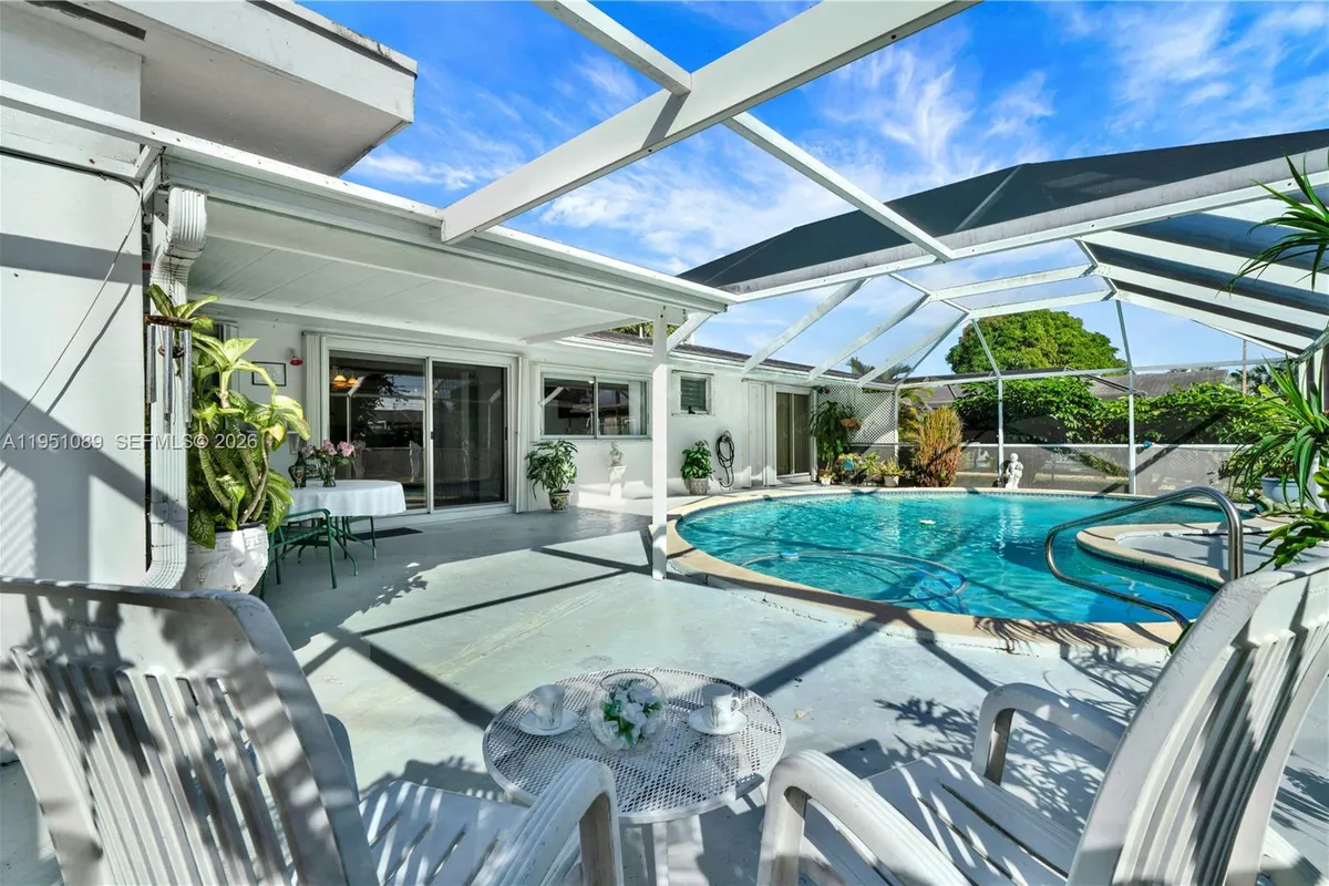 11260 SW 181st Ter, Miami FL 33157