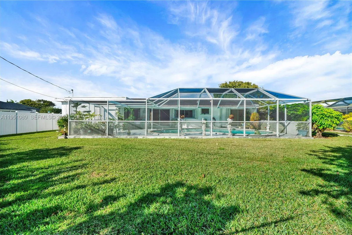 11260 SW 181st Ter, Miami FL 33157