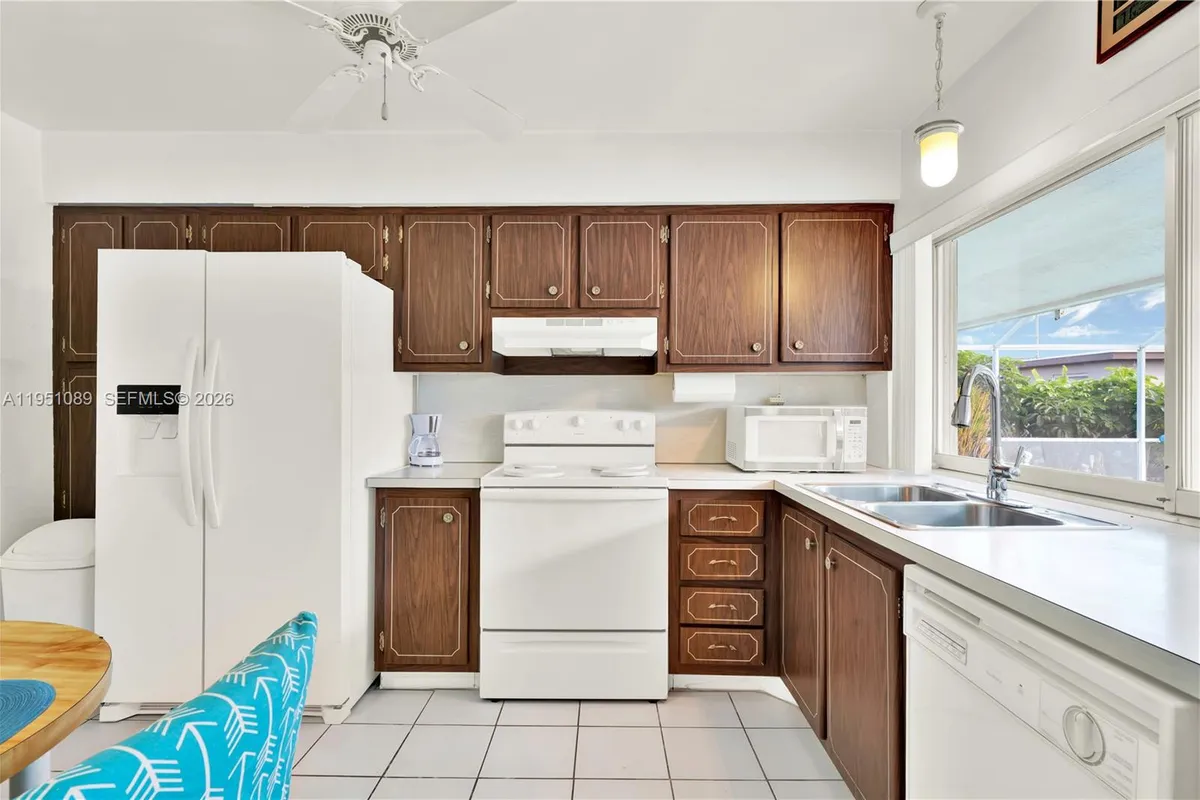 11260 SW 181st Ter, Miami FL 33157