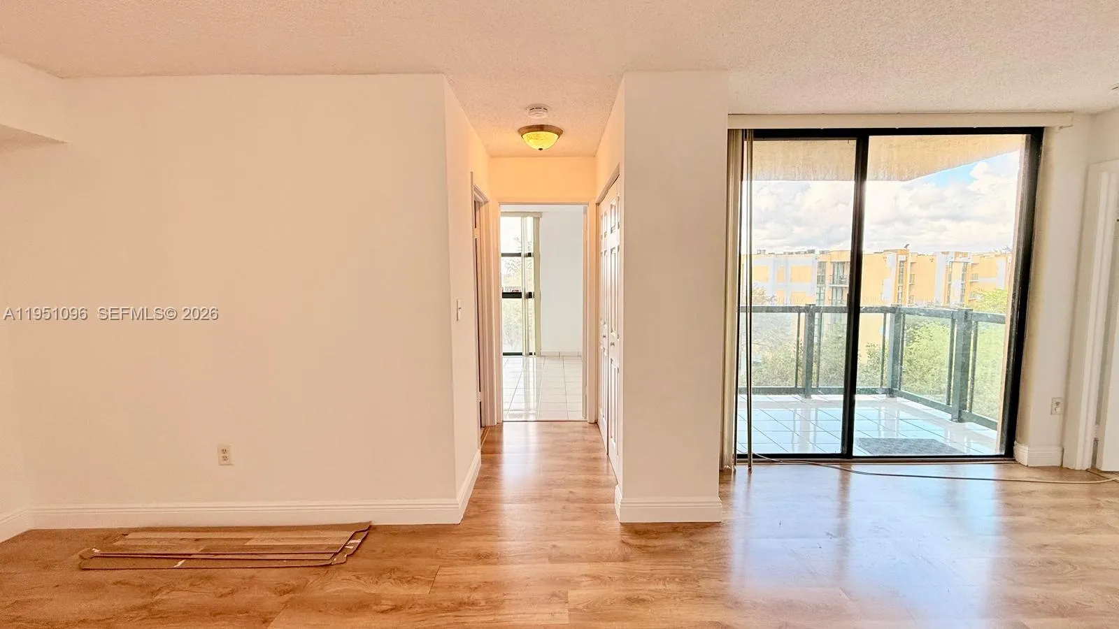 11800 SW 18th St # 4, Miami FL 33175