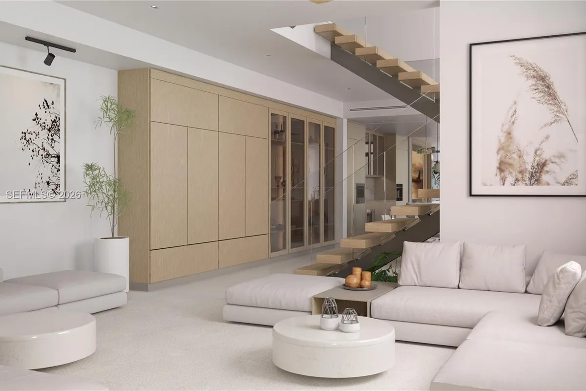 6021 76th St, South Miami FL 33143