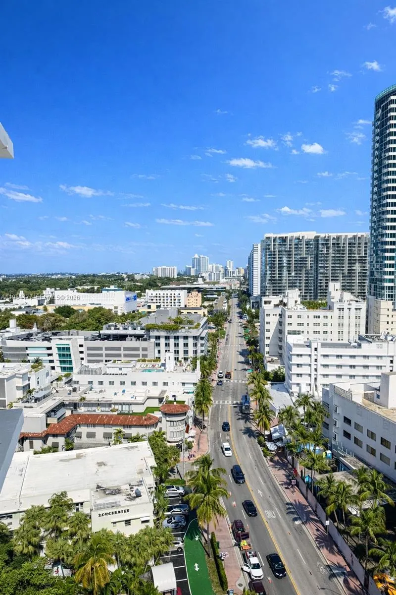 1800 Collins Ave # 19G, Miami Beach FL 33139