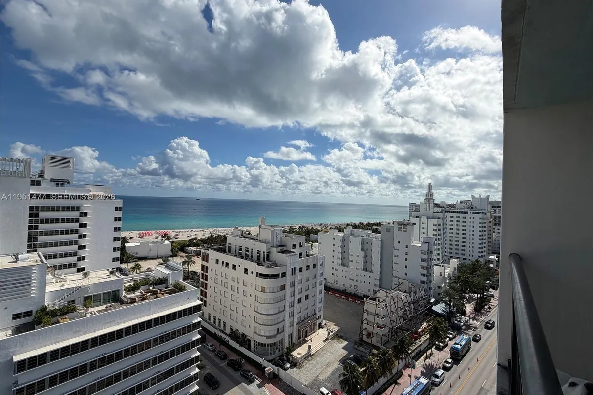 1800 Collins Ave # 19G, Miami Beach FL 33139