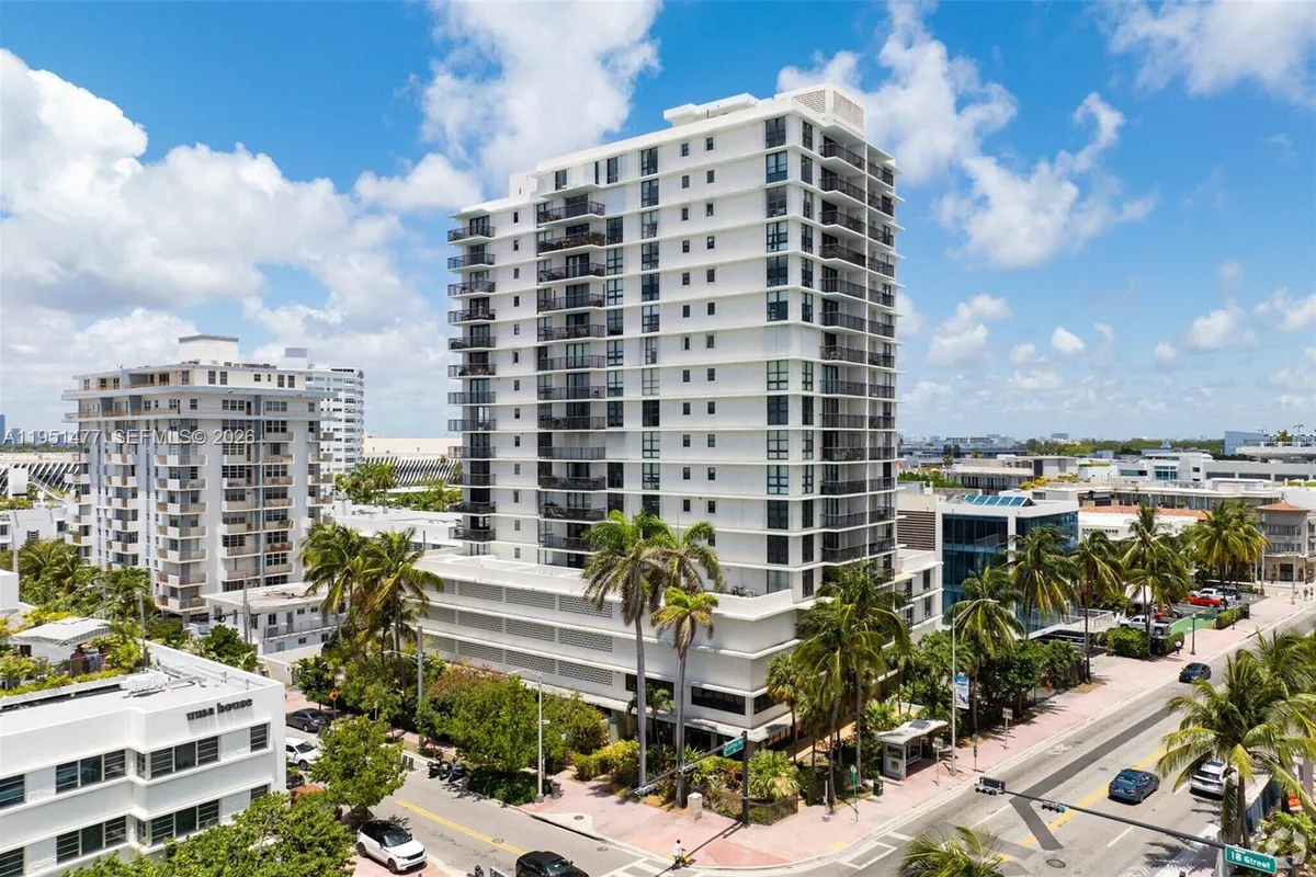 1800 Collins Ave # 19G, Miami Beach FL 33139