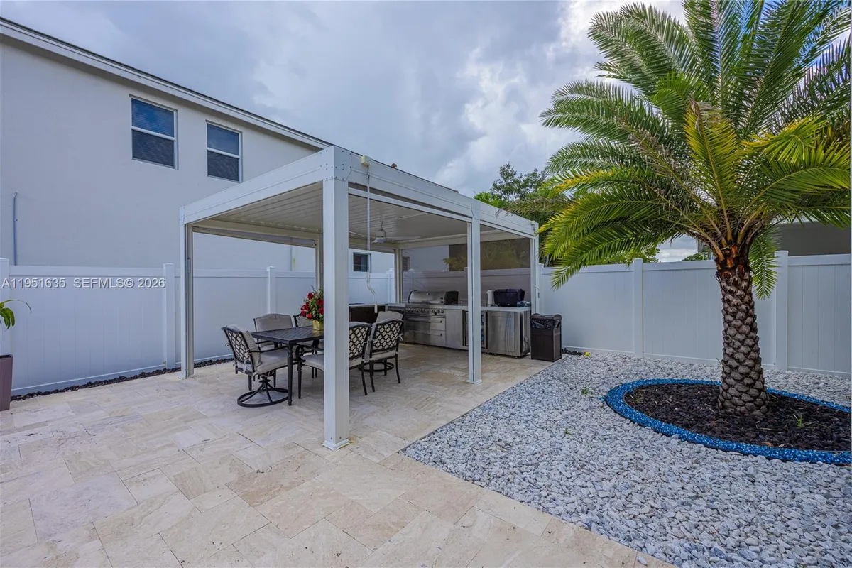 7126 Rockwood Rd, Jupiter FL 33458