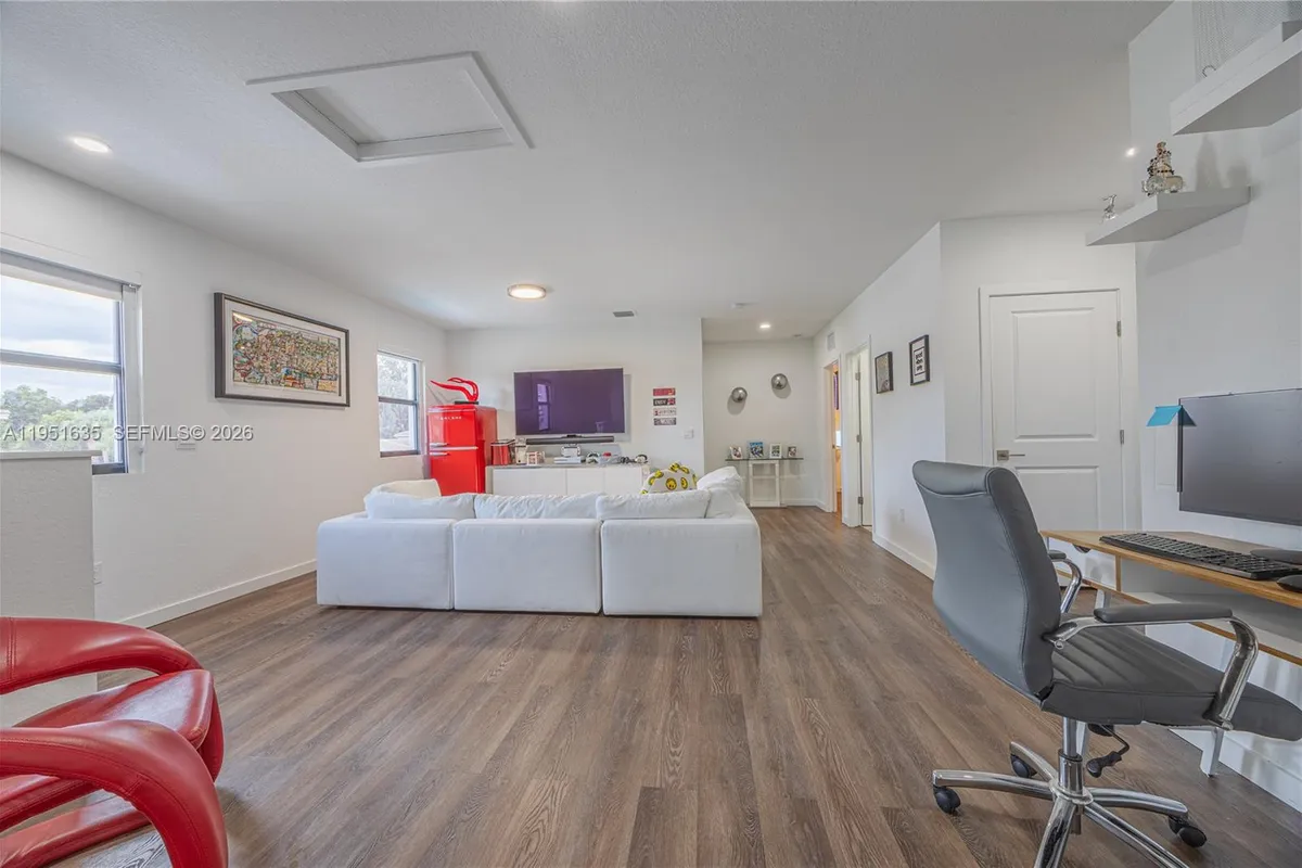 7126 Rockwood Rd, Jupiter FL 33458