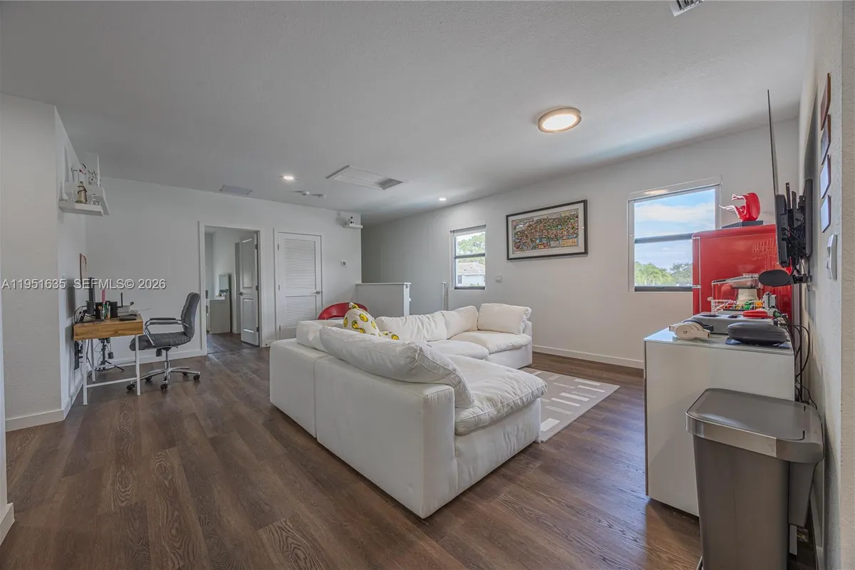 7126 Rockwood Rd, Jupiter FL 33458