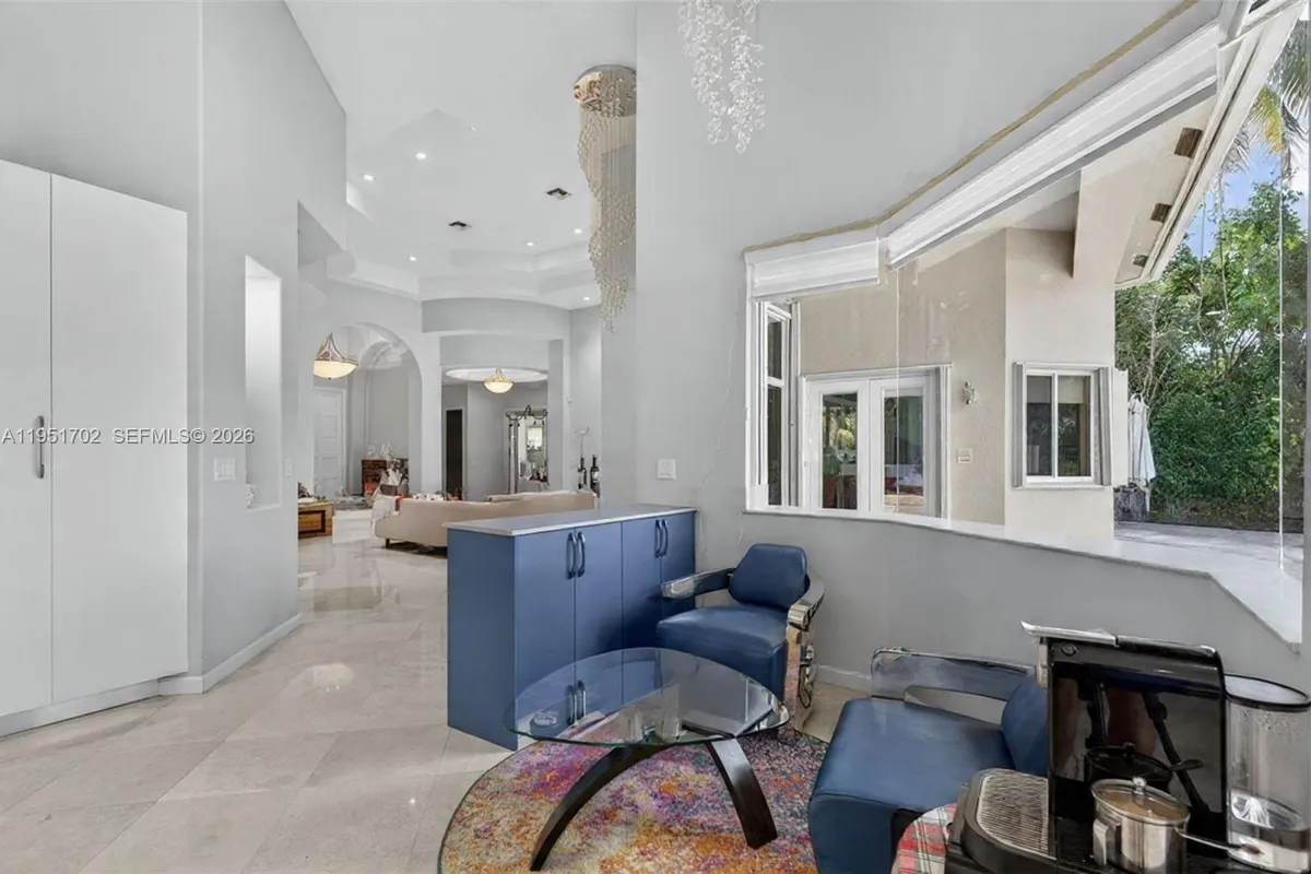 104 Dockside Cir, Weston FL 33327