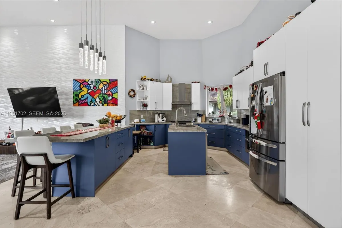 104 Dockside Cir, Weston FL 33327