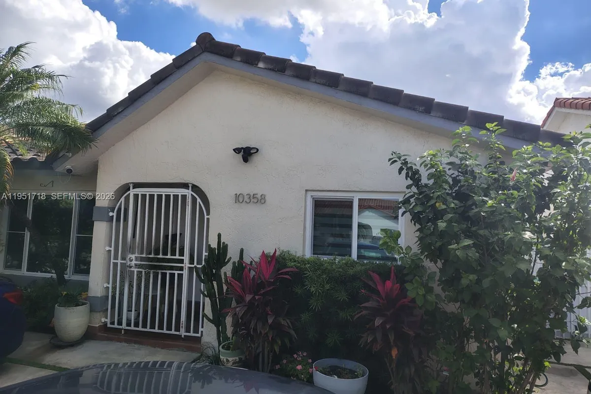 10358 NW 128th Ter, Hialeah Gardens FL 33018