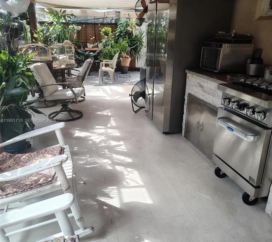 10358 NW 128th Ter, Hialeah Gardens FL 33018