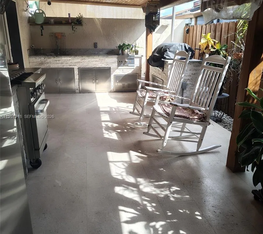 10358 NW 128th Ter, Hialeah Gardens FL 33018