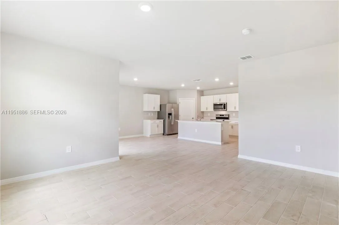 3021 N LAKEWOOD RD, La Belle FL 33935